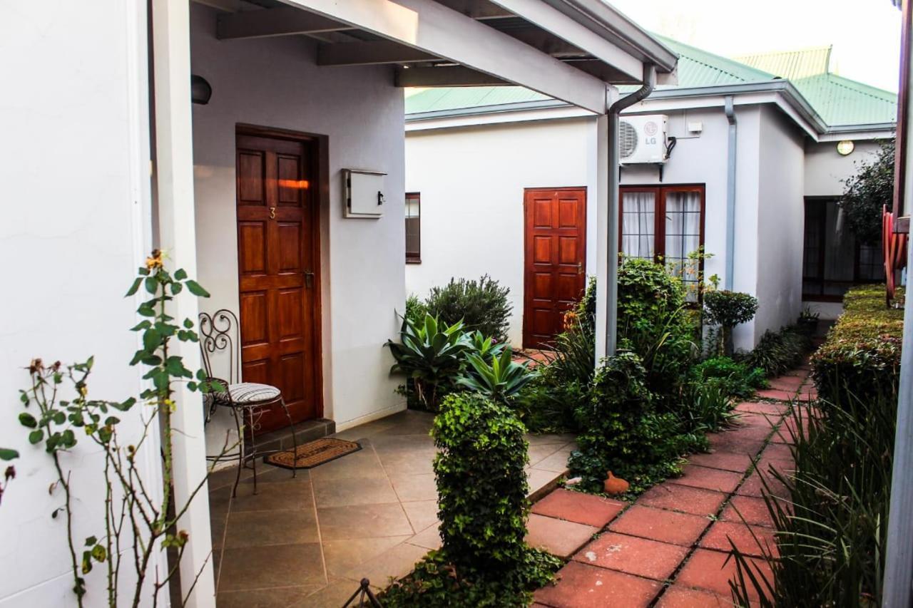 Villa Jana Guesthouse Pretoria-Noord Εξωτερικό φωτογραφία