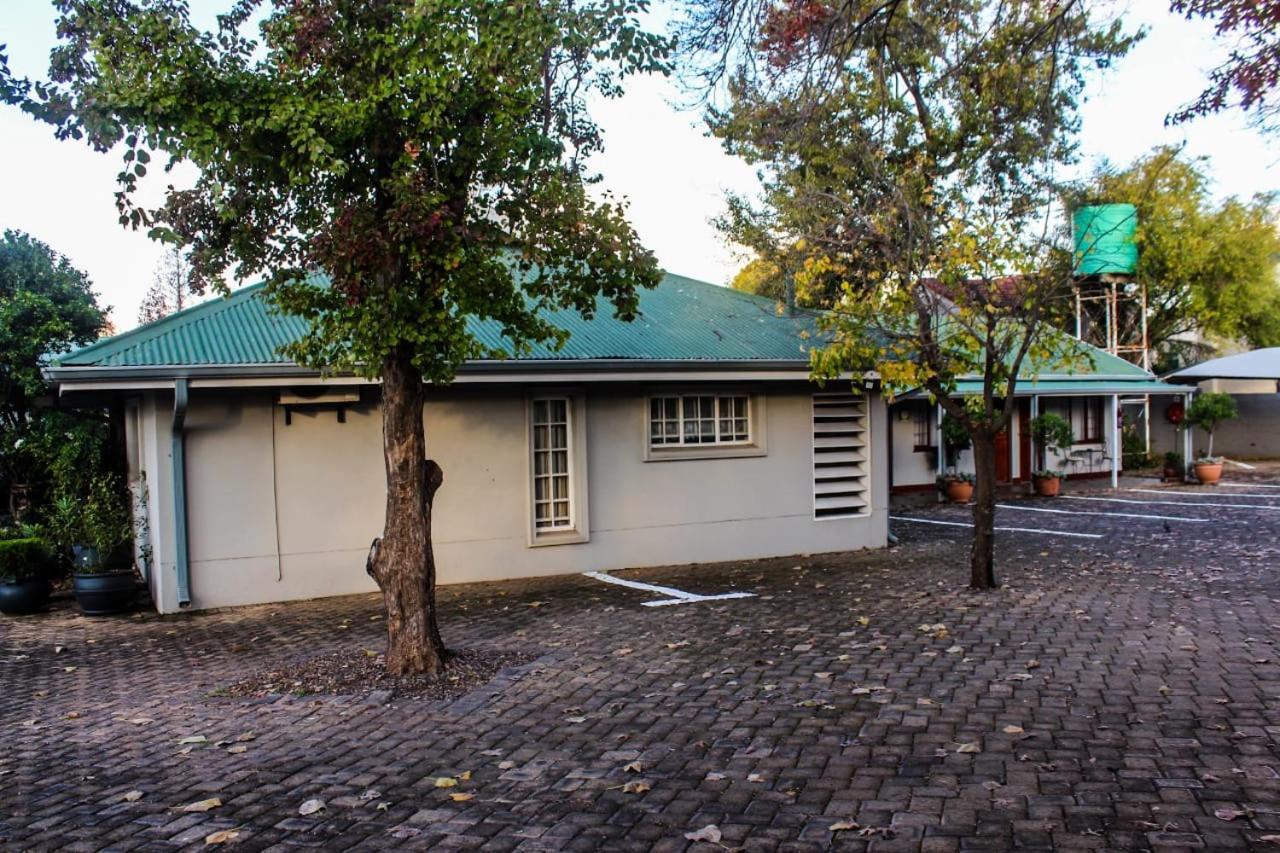 Villa Jana Guesthouse Pretoria-Noord Εξωτερικό φωτογραφία